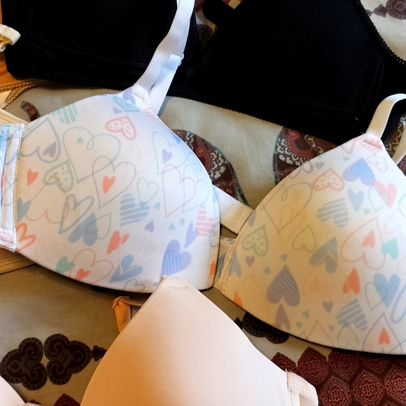 Set of 5 Training Bras for Tweens/Teens - Picture 11 of 13